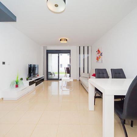 Vila Alegria Id30 Playa Flamenca Exteriér fotografie